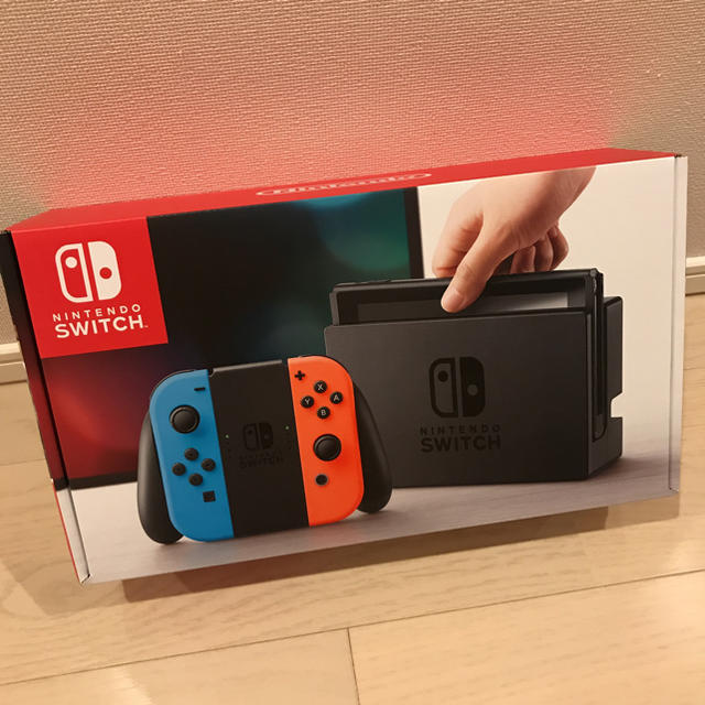 新品未開封 任天堂 Switch ニンテンドー スイッチ ネオンブルー／レッド