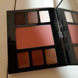 ボビイブラウン(BOBBI BROWN)のボビイブラウン　メイクパレット　値下げ(コフレ/メイクアップセット)