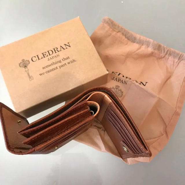 CLEDRAN(クレドラン)のクレドラン CLEDRAN 財布 三つ折り ブラウン レディースのファッション小物(財布)の商品写真