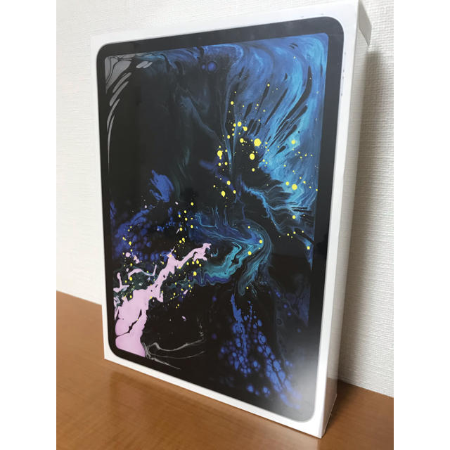 Apple(アップル)の【新品】iPad pro 11インチ Wi-fiモデル 64GB スマホ/家電/カメラのPC/タブレット(タブレット)の商品写真