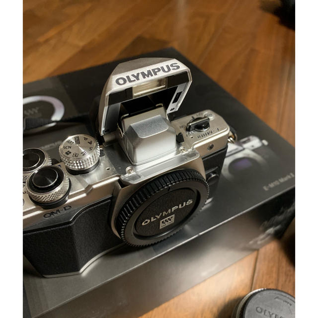 OLYMPUS - OLYMPUS OM-D E-M10 Mark II ダブルズームキットの通販 by sloth's shop|オリンパスならラクマ 定番最安値