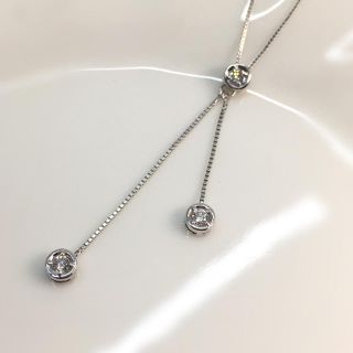 K18WG ダイヤモンド デザインネックレス 0.20ct 18金 揺れる(ネックレス)