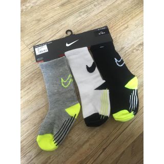 ナイキ(NIKE)のNIKE ナイキ キッズ靴下 14 15 16(靴下/タイツ)