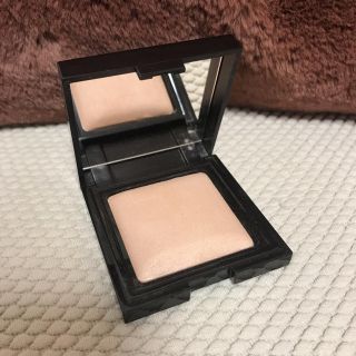 ローラメルシエ(laura mercier)のローラメルシエ   キャンドルグロウ(フェイスパウダー)