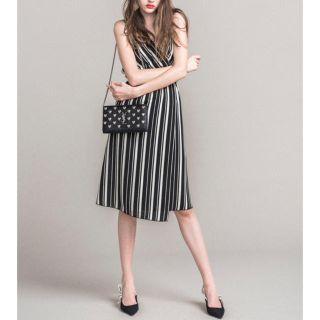 Halterneck Midi dress -STRIPE-(ひざ丈ワンピース)