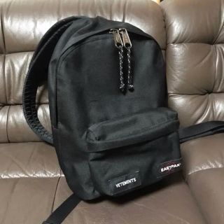 EASTPAK - VETEMENTS バックパックの通販 by Sr｜イーストパックならラクマ