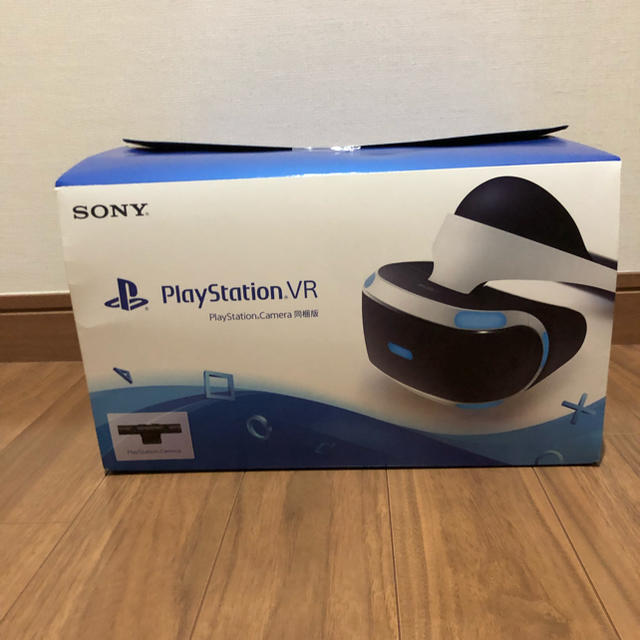 PlayStation VR(プレイステーションヴィーアール)のプレステ4 VR カメラ同行版 エンタメ/ホビーのゲームソフト/ゲーム機本体(家庭用ゲーム機本体)の商品写真