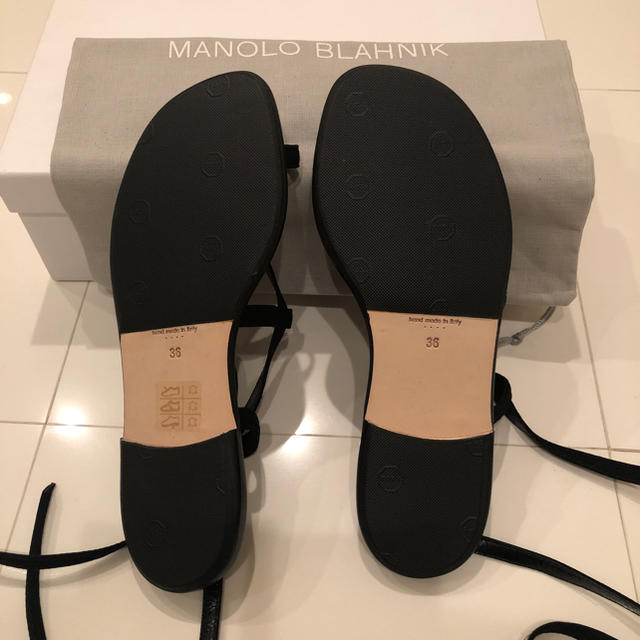 L'Appartement DEUXIEME CLASSE(アパルトモンドゥーズィエムクラス)の MANOLO BLAHNIK RACE UP SANDAL 36 レディースの靴/シューズ(サンダル)の商品写真