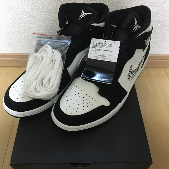 新品未使用 NIKE AIR JORDAN 1 MID SE 27.5cm