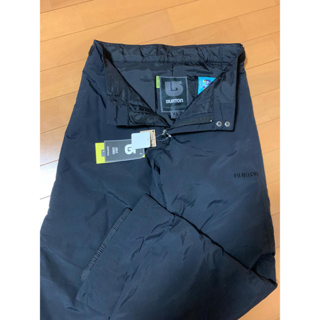 BURTON(バートン)の★新品★BURTON バートンウェア上下セット キッズ スノボウェア 160㎝  スポーツ/アウトドアのスキー(ウエア)の商品写真