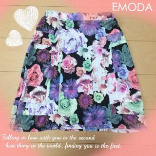 エモダ(EMODA)のEMODA♡フラワーベアTOP(ベアトップ/チューブトップ)