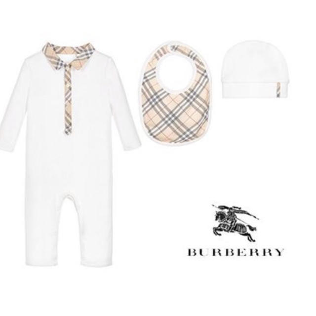 BURBERRY - バーバリー ベビー 3点セットの通販 by Cerise's shop 