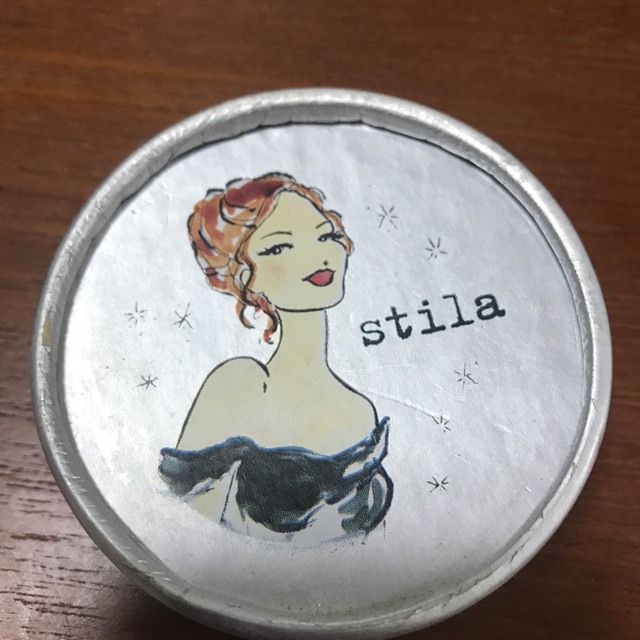 stila(スティラ)のstila アイシャドウ3色 コスメ/美容のベースメイク/化粧品(アイシャドウ)の商品写真