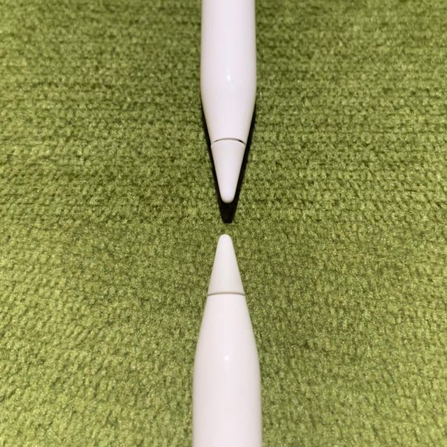 Apple(アップル)の【付属品完備/極美品】Apple pencil/MK0C2J/A スマホ/家電/カメラのPC/タブレット(PC周辺機器)の商品写真