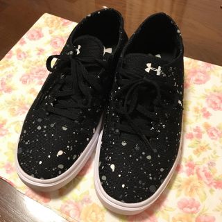 アンダーアーマー(UNDER ARMOUR)のアンダーアーマー 靴(スニーカー)