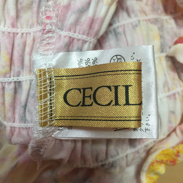 CECIL McBEE(セシルマクビー)のCECIL♡DURAS お取り置き中♡ レディースのトップス(カットソー(半袖/袖なし))の商品写真