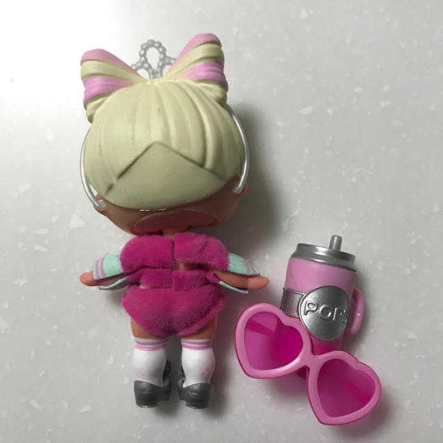Takara Tomy(タカラトミー)のLOL サプライズ アンダーラップ エンタメ/ホビーのおもちゃ/ぬいぐるみ(キャラクターグッズ)の商品写真