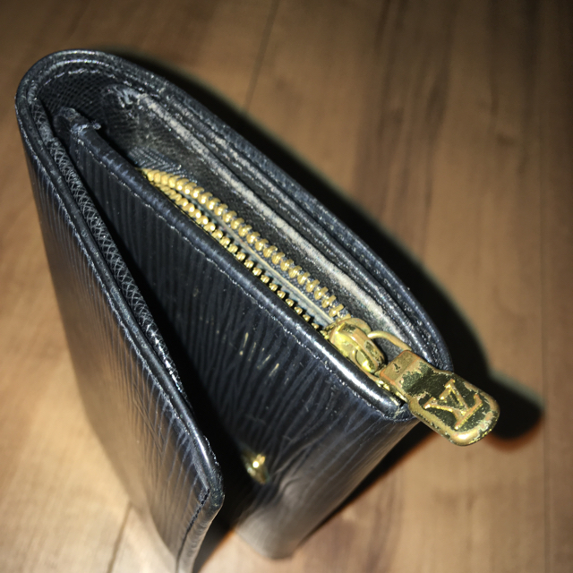 LOUIS VUITTON - ルイヴィトン エピ 確認用の通販 by はなこ LOUIS VUITTON - ルイヴィトン エピ 確認用の通販 by はなこ