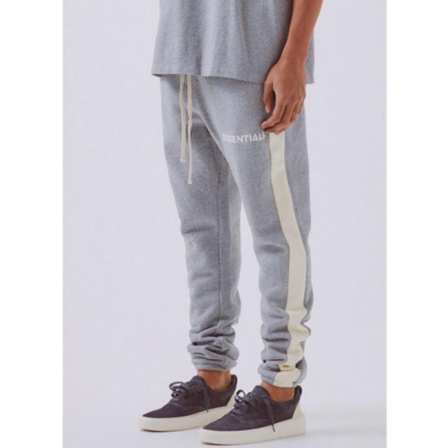 FEAR OF GOD(フィアオブゴッド)のFOG Essentials Side Stripe Sweatpants  メンズのパンツ(その他)の商品写真