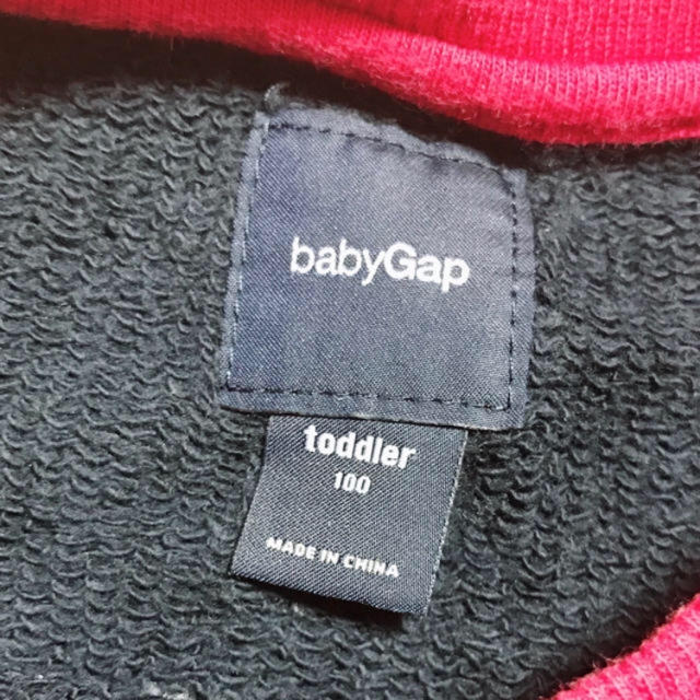 babyGAP(ベビーギャップ)のbaby GAP 100cm トレーナー キッズ/ベビー/マタニティのキッズ服男の子用(90cm~)(Tシャツ/カットソー)の商品写真