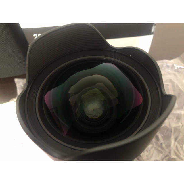 SIGMA(シグマ)の☆美品☆SIGMA 20mm F1.4 （ニコン用） スマホ/家電/カメラのカメラ(レンズ(単焦点))の商品写真