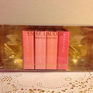 エスティローダー(Estee Lauder)のミニ香水セット(香水(女性用))