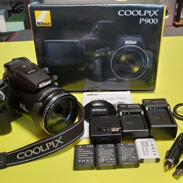 Nikon COOLPIX P900 - コンパクトデジタルカメラ