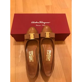 サルヴァトーレフェラガモ(Salvatore Ferragamo)のフェラガモ パンプス(ハイヒール/パンプス)