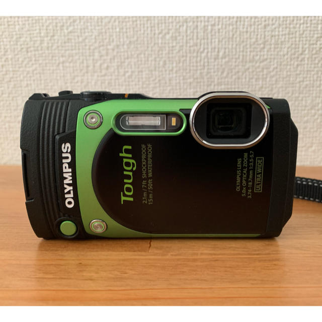 OLYMPUS(オリンパス)のOLYMPUS STYLUS TG-870 スマホ/家電/カメラのカメラ(コンパクトデジタルカメラ)の商品写真