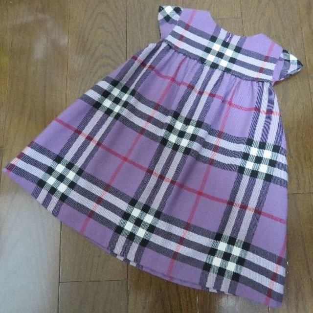 BURBERRY(バーバリー)の★110　バーバリー　ワンピース　パープル系 キッズ/ベビー/マタニティのキッズ服女の子用(90cm~)(ワンピース)の商品写真