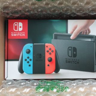 ニンテンドースイッチ(Nintendo Switch)のNintendo Switch 本体(Joy-Conネオンブルー/ネオンレッド)(家庭用ゲーム機本体)