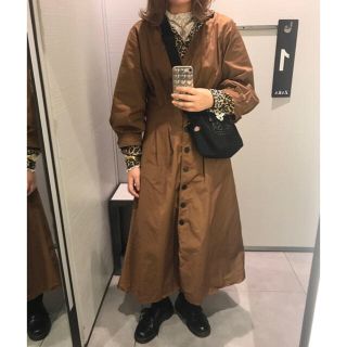 ザラ(ZARA)のザラ フロントボタンワンピ(ロングワンピース/マキシワンピース)