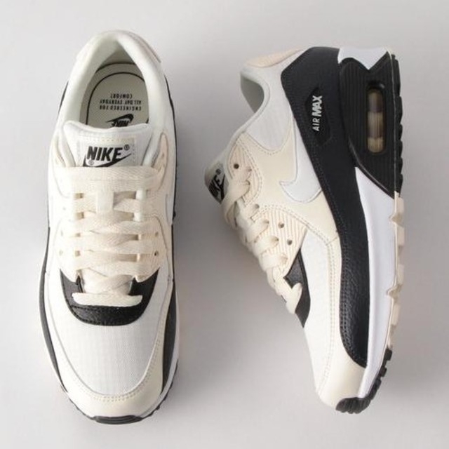 NIKE(ナイキ)の22.5㎝ NIKE WMNS AIR MAX 90 エアマックス90 レディースの靴/シューズ(スニーカー)の商品写真