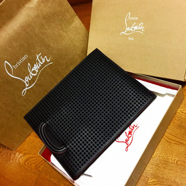 正規品直輸入】 Christian ルブタン2WAYクラッチバッグ - Louboutin