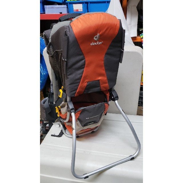 Deuter(ドイター)のdeuter キッズコンフォート  背負子 スポーツ/アウトドアのアウトドア(登山用品)の商品写真