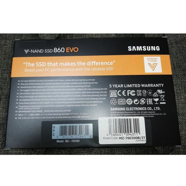 SAMSUNG(サムスン)の新品未開封 MZ-76E500B/IT SSD 860 EVO 500GB スマホ/家電/カメラのPC/タブレット(PCパーツ)の商品写真