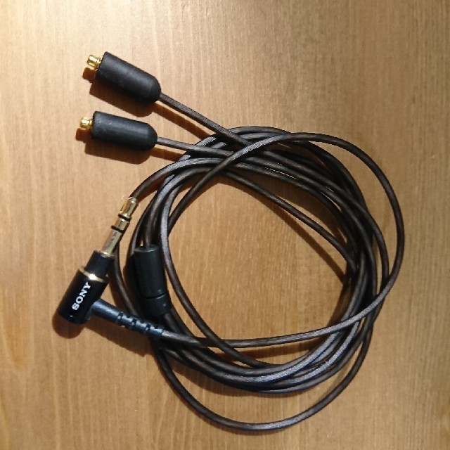 XBA-N3 付属品 有線ケーブル スマホ/家電/カメラのオーディオ機器(ヘッドフォン/イヤフォン)の商品写真