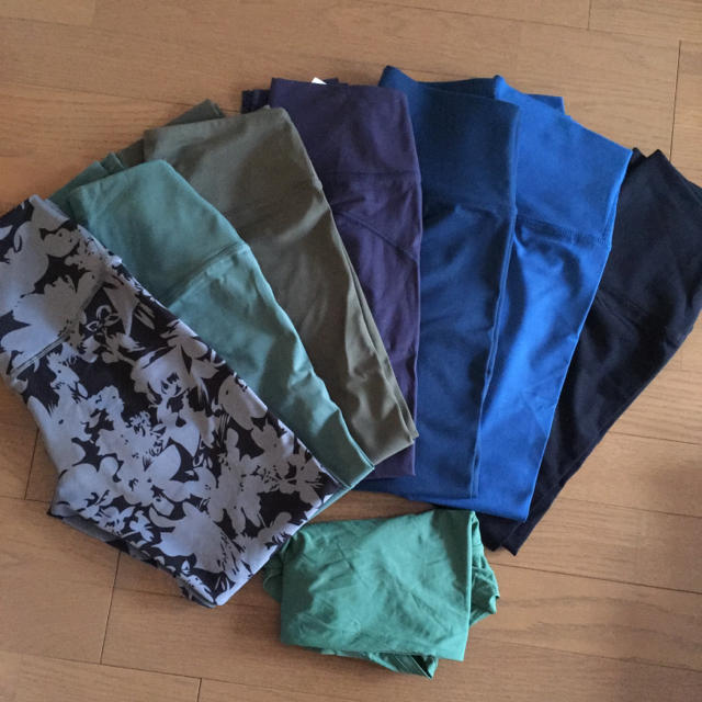 lululemon(ルルレモン)の*outlet* size6 pants lululemon  スポーツ/アウトドアのトレーニング/エクササイズ(ヨガ)の商品写真