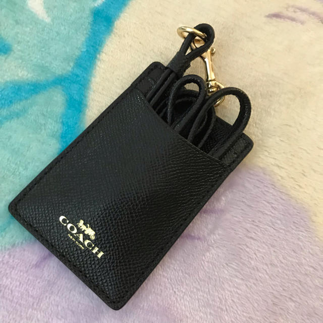 COACH(コーチ)の新品COACH IDホルダー ブラック レディースのファッション小物(名刺入れ/定期入れ)の商品写真