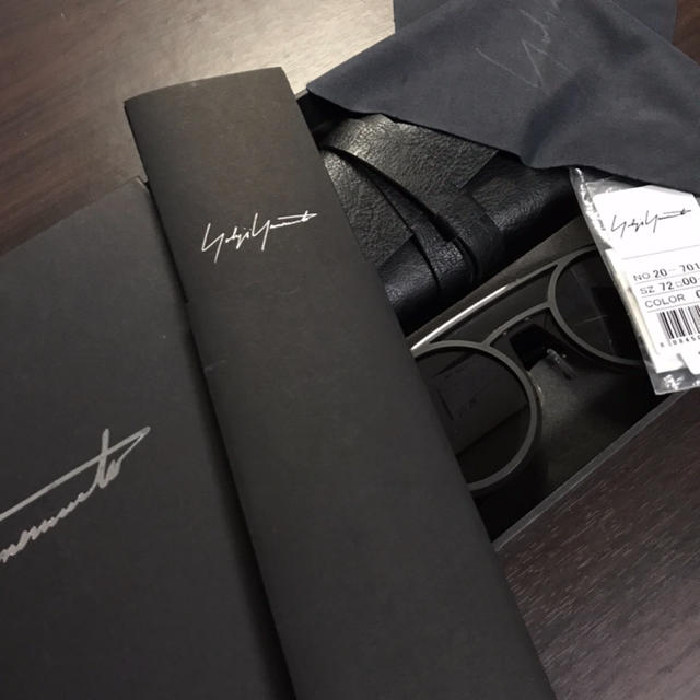 元値5万 Yohji Yamamoto サングラス ブラックファッション小物