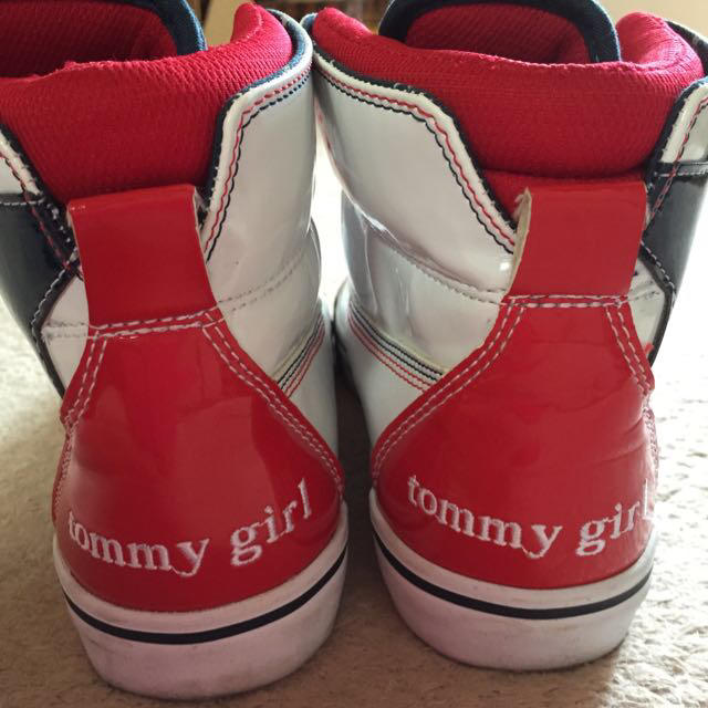 tommy girl(トミーガール)のtommy girlスニーカー レディースの靴/シューズ(スニーカー)の商品写真