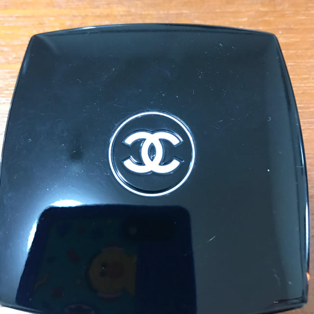 CHANEL(シャネル)のCHANEL アイシャドウパレット 74 コスメ/美容のベースメイク/化粧品(アイシャドウ)の商品写真