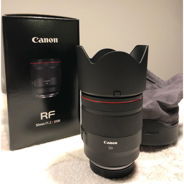 Canon(キヤノン)の極美品 canon キャノン RF 50mm F1.2L USM スマホ/家電/カメラのカメラ(レンズ(単焦点))の商品写真