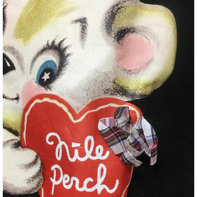 NILE PERCH(ナイルパーチ)の黒のスウェット レディースのトップス(トレーナー/スウェット)の商品写真