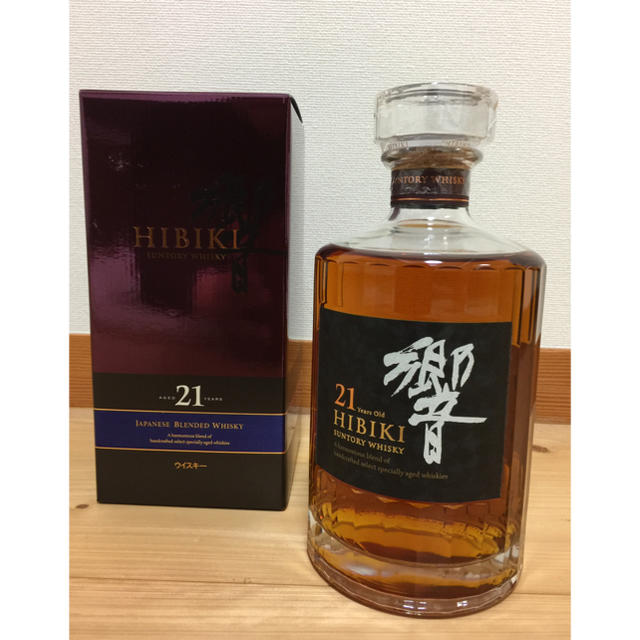 2023爆買い サントリー - サントリー 響21年 700ml 箱、マイレージ付き