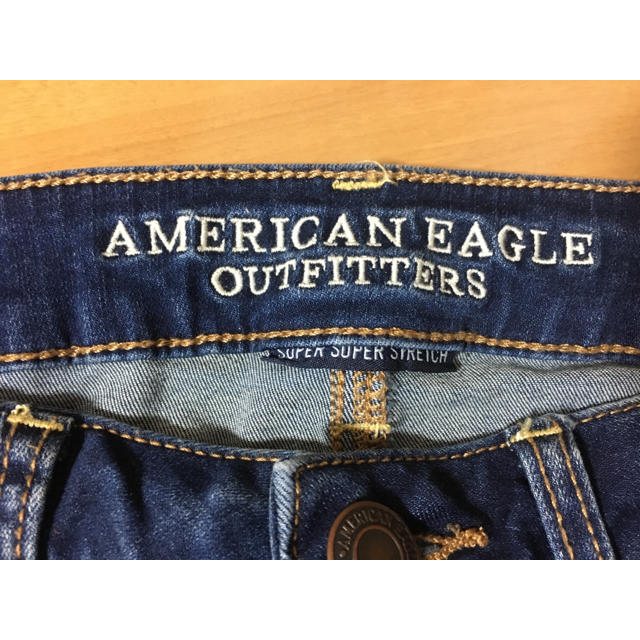 American Eagle(アメリカンイーグル)の【高柳様専用！】アメリカンイーグル スキニージェギング ダメージデニム  レディースのパンツ(スキニーパンツ)の商品写真