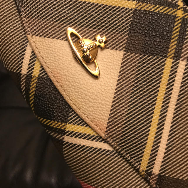 Vivienne Westwood(ヴィヴィアンウエストウッド)の ヴィヴィアンウエストウッド 長財布 レディースのファッション小物(財布)の商品写真