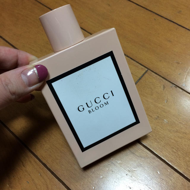Gucci(グッチ)のGUCCI BLOOM 香水 オードパルファム 100mlボトル 残6.7割 コスメ/美容の香水(香水(女性用))の商品写真