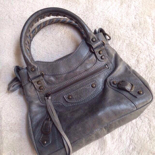 Balenciaga(バレンシアガ)のバレンシアガミニサック♡ レディースのバッグ(ショルダーバッグ)の商品写真