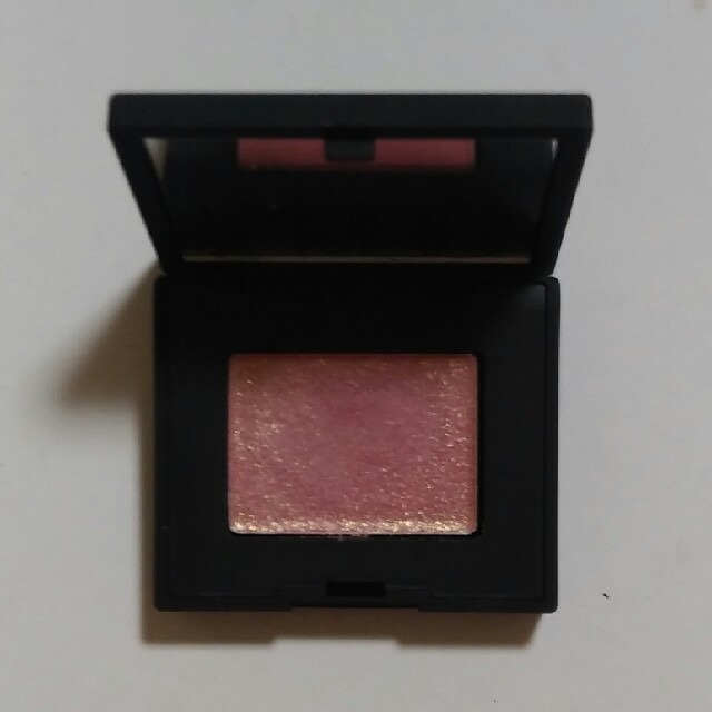 NARS(ナーズ)のナーズ　ハードワイヤードアイシャドー 　5334　アイシャドウ NARS

 コスメ/美容のベースメイク/化粧品(アイシャドウ)の商品写真